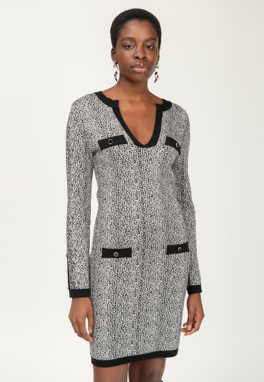 Платье INFLUENCER ANIMALIER , Black
Платье INFLUENCER ANIMALIER , Black