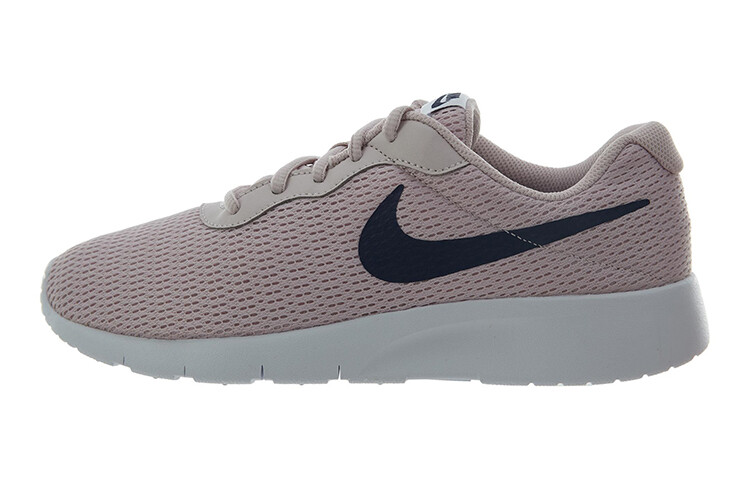 Кроссовки Tanjun женские с низким верхом розовые/черные Nike
Кроссовки Tanjun женские с низким верхом розовые/черные Nike