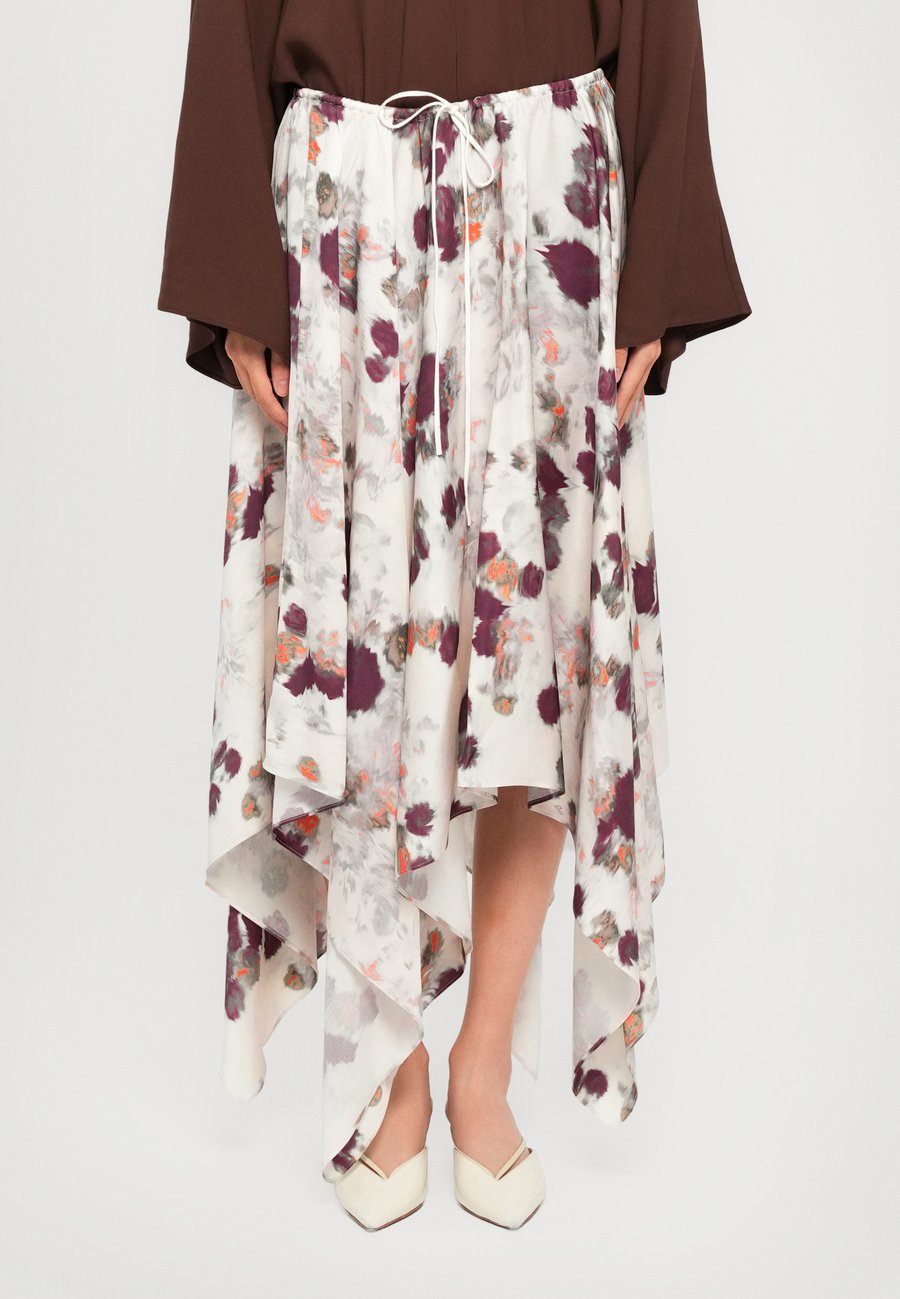 Юбка Rodebjer BLANCA ROSIE, Gardenia Cream/White
Юбка Rodebjer BLANCA ROSIE, Gardenia Cream/White