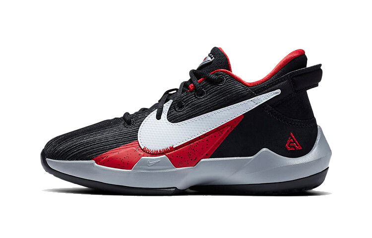 Детские баскетбольные кроссовки Nike Freak 2 PS
Детские баскетбольные кроссовки Nike Freak 2 PS