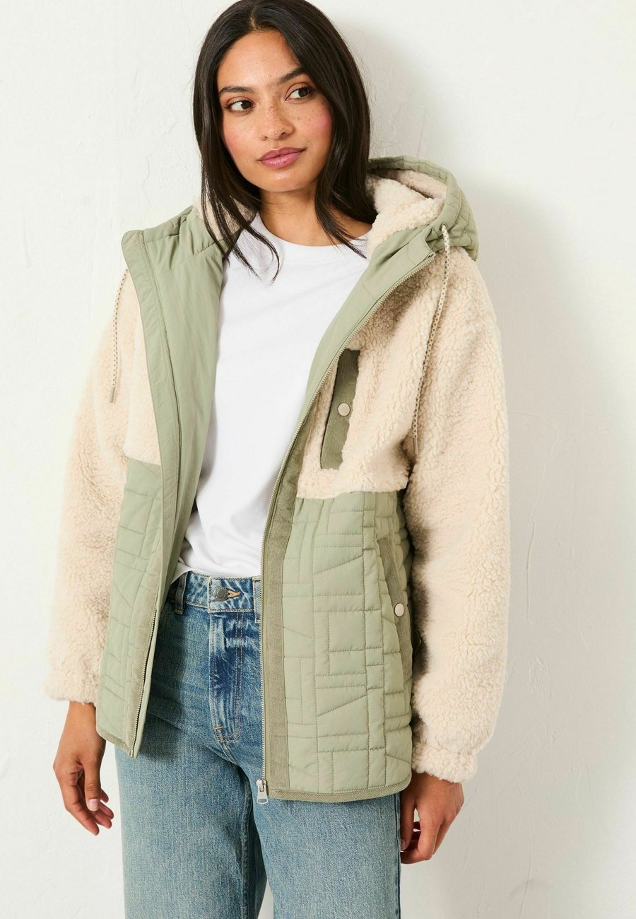 Флисовая куртка FatFace REGULAR FIT, Light Green
Флисовая куртка FatFace REGULAR FIT, Light Green