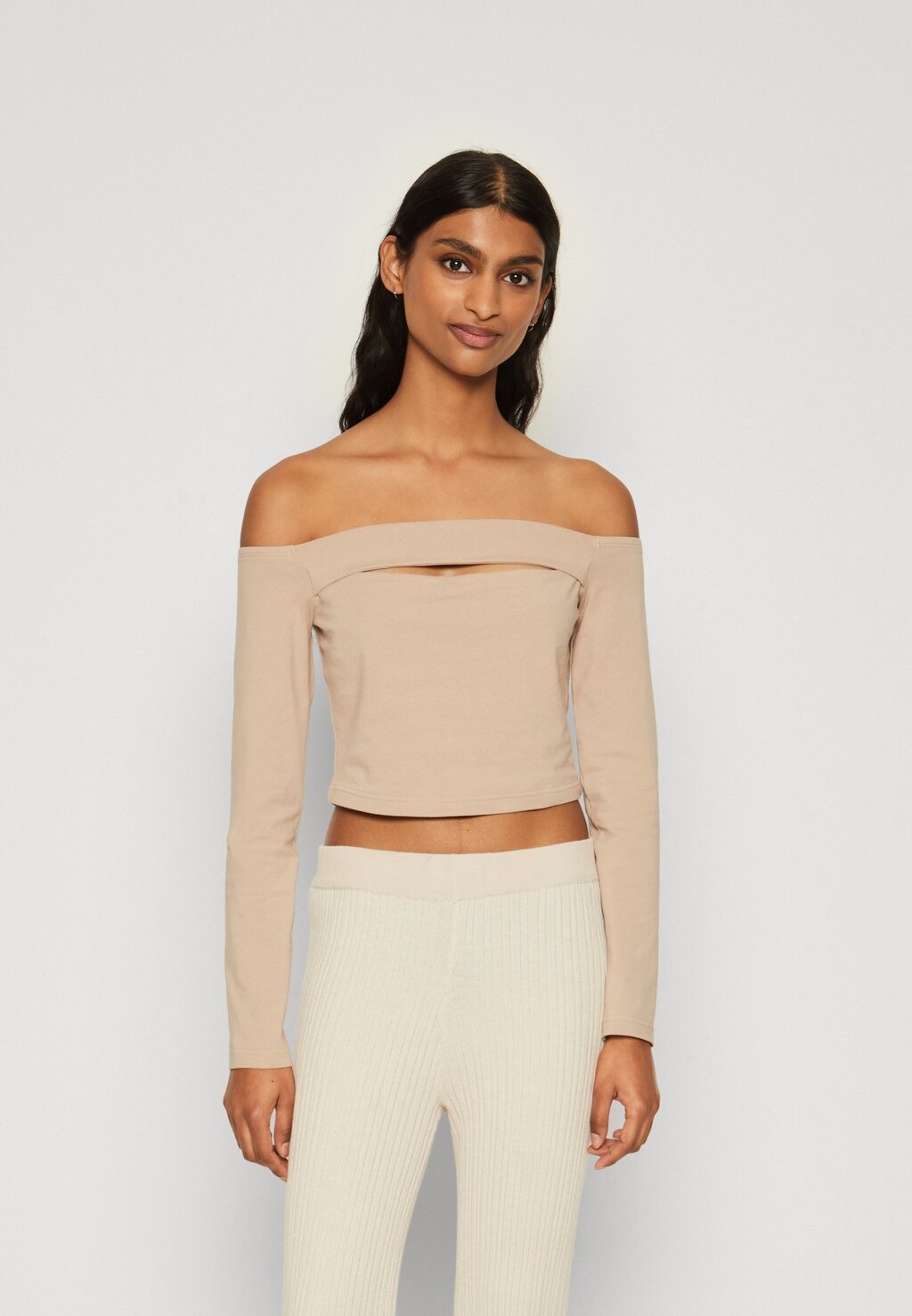 Футболка с длинным рукавом Even&Odd, серо-коричневая, Коричневый, Футболка с длинным рукавом Even&Odd, серо-коричневая
Футболка с длинным рукавом Even&Odd, серо-коричневая, Коричневый, Футболка с длинным рукавом Even&Odd, серо-коричневая