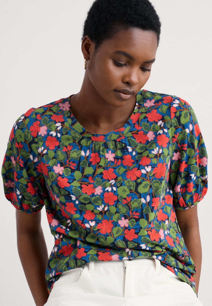 Футболка Seasalt Cornwall Print T-shirt, Multi- Coloured /Multi-Coloured
Футболка Seasalt Cornwall Print T-shirt, Multi- Coloured /Multi-Coloured