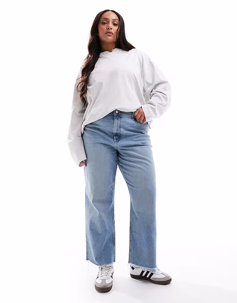 Джинсы прямого кроя Curve Ankle Grazer, светло-голубого цвета Asos Curve
Джинсы прямого кроя Curve Ankle Grazer, светло-голубого цвета Asos Curve