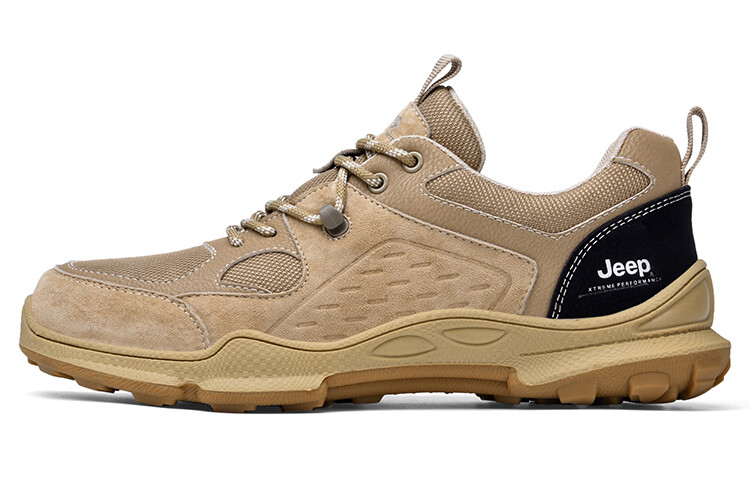 Кроссовки мужские с низким верхом песочного цвета Jeep
Кроссовки мужские с низким верхом песочного цвета Jeep