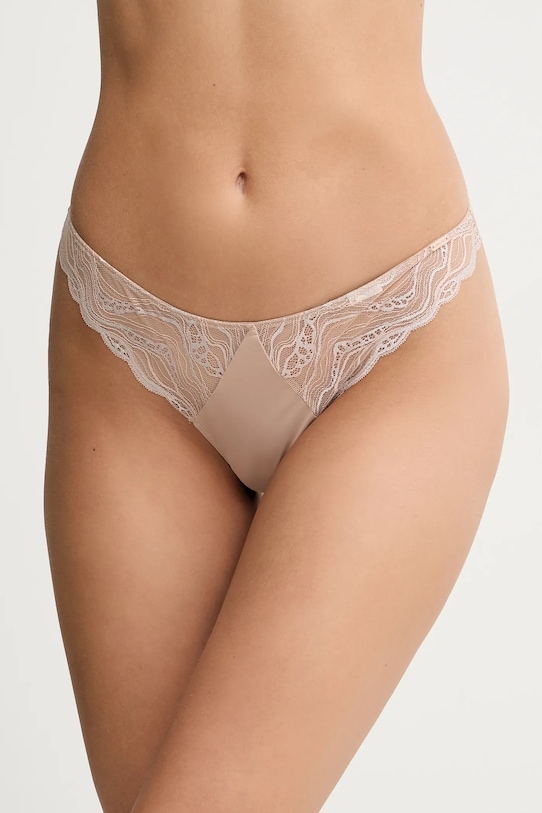 Стринги Calvin Klein Underwear, бежевый
Стринги Calvin Klein Underwear, бежевый