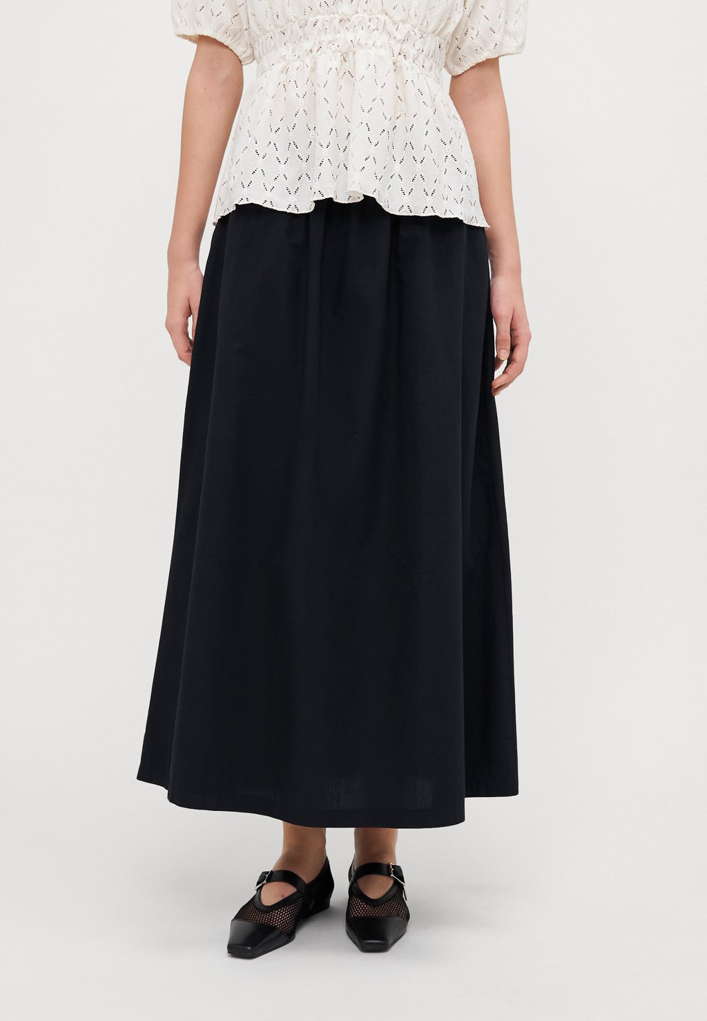 Юбка макси VMCHARLOTTE ANKLE SKIRT Vero Moda Tall, черный
Юбка макси VMCHARLOTTE ANKLE SKIRT Vero Moda Tall, черный