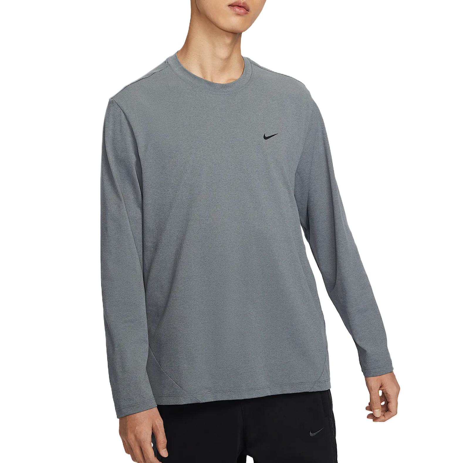 Футболка IconDri-Fit мужская smoke gray/black Nike, серый/черный
Футболка IconDri-Fit мужская smoke gray/black Nike, серый/черный