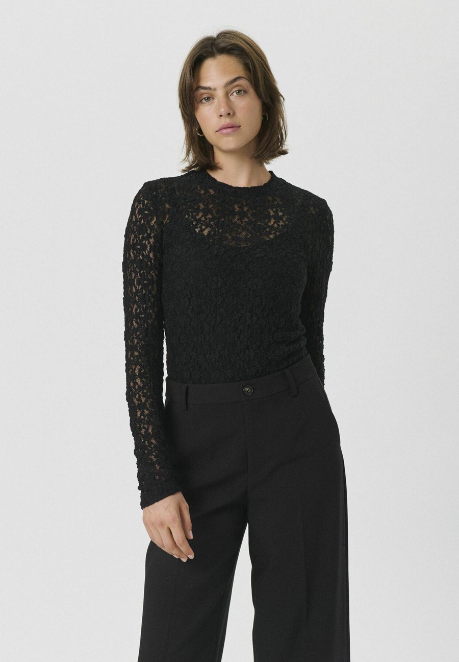 Блуза Part Two VenetiaPW TS, Black
Блуза Part Two VenetiaPW TS, Black