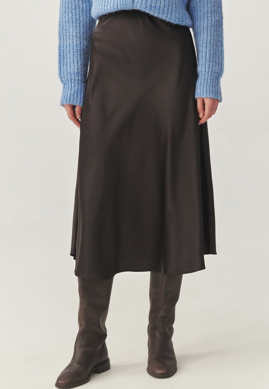Юбка TATUUM A-line skirt, Dark Chocolate/Dark Brown
Юбка TATUUM A-line skirt, Dark Chocolate/Dark Brown