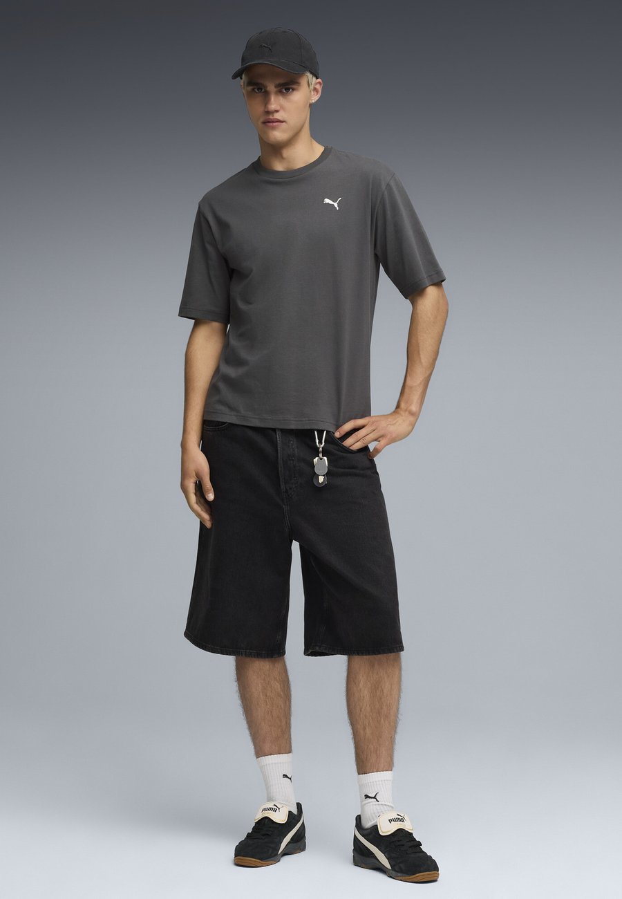 Футболка Puma WARDROBE ESS BOXY TEE, Dusky Gray/Grey, Серый, Футболка Puma WARDROBE ESS BOXY TEE, Dusky Gray/Grey
Футболка Puma WARDROBE ESS BOXY TEE, Dusky Gray/Grey, Серый, Футболка Puma WARDROBE ESS BOXY TEE, Dusky Gray/Grey