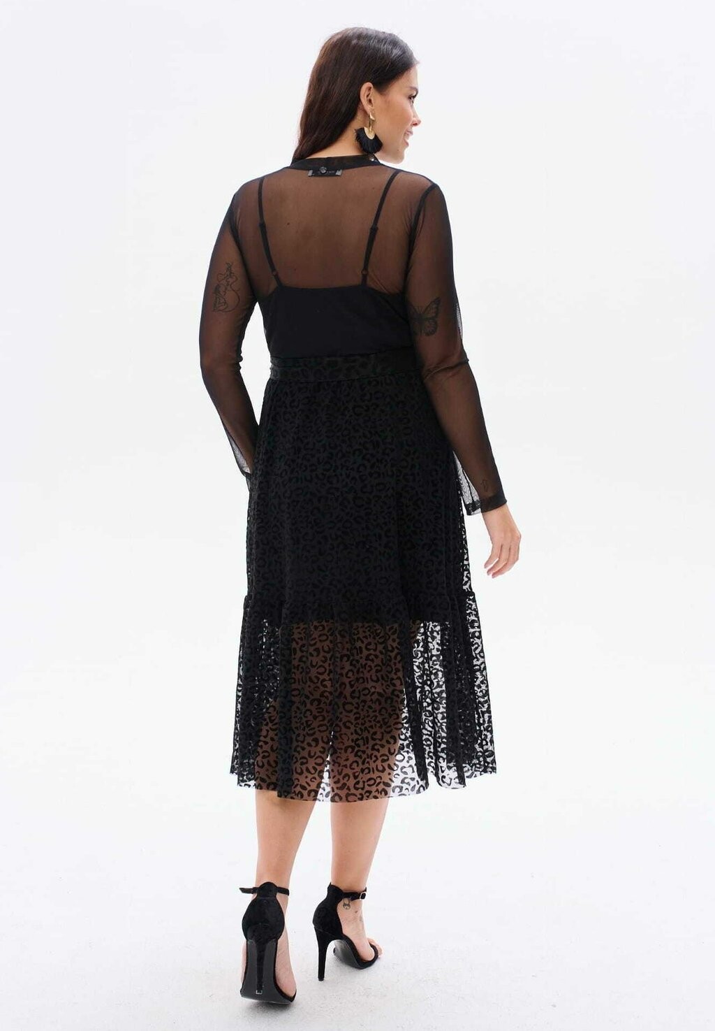 Одежда для особых случаев LEONA blue shadow, черный
Одежда для особых случаев LEONA blue shadow, черный