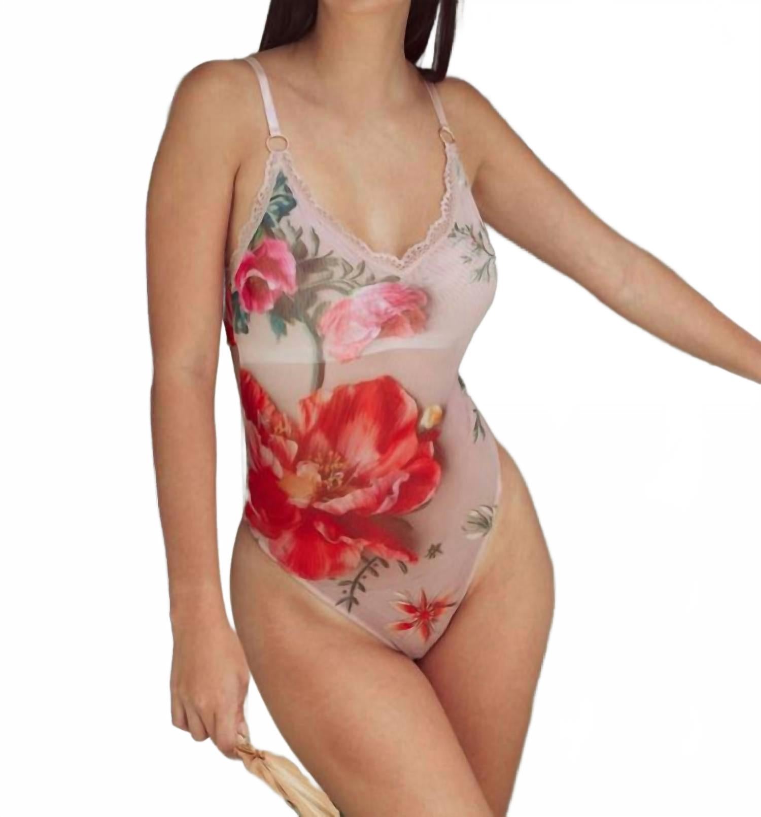 Боди с сетчатым бюстгальтером-полочкой и объемным цветочным принтом Kilo Brava, 3D цветочный принт
Боди с сетчатым бюстгальтером-полочкой и объемным цветочным принтом Kilo Brava, 3D цветочный принт