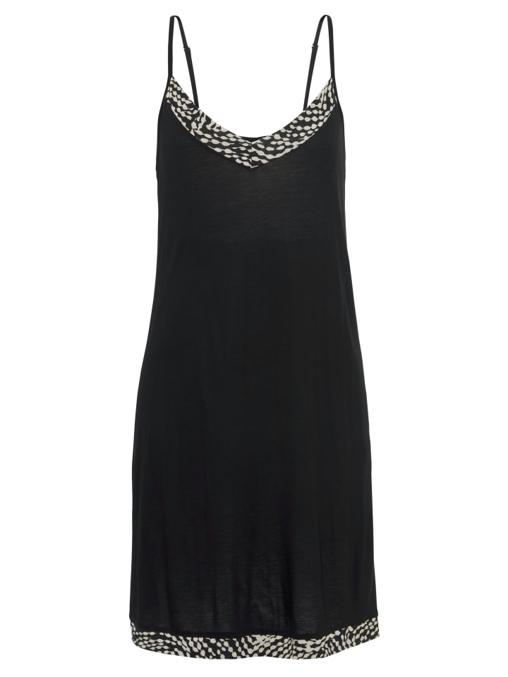 LASCANA Черно-белая узорчатая ночная рубашка
LASCANA Черно-белая узорчатая ночная рубашка