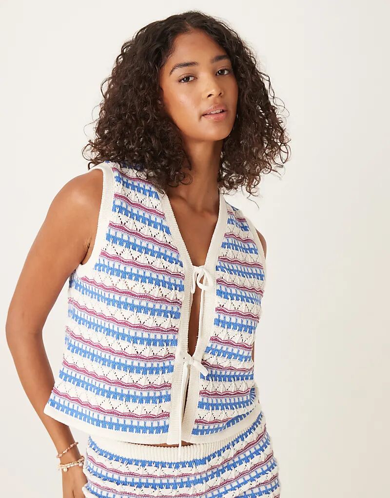 Трикотажный топ ASOS DESIGN с бантом спереди, связанный крючком
Трикотажный топ ASOS DESIGN с бантом спереди, связанный крючком