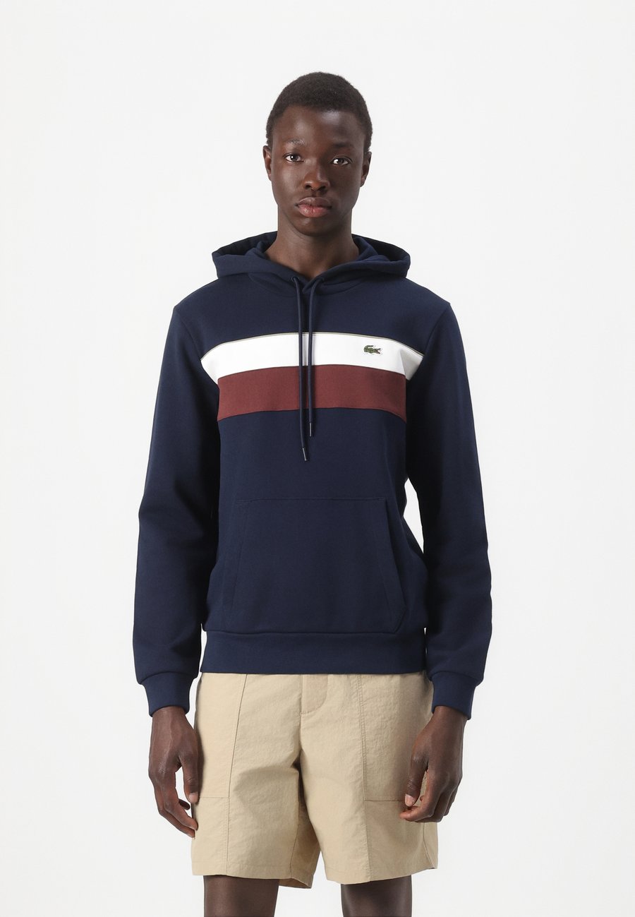 Толстовка Lacoste Sweatshirt, Navy Blue/Flour Red Vermouth/Dark Blue
Толстовка Lacoste Sweatshirt, Navy Blue/Flour Red Vermouth/Dark Blue