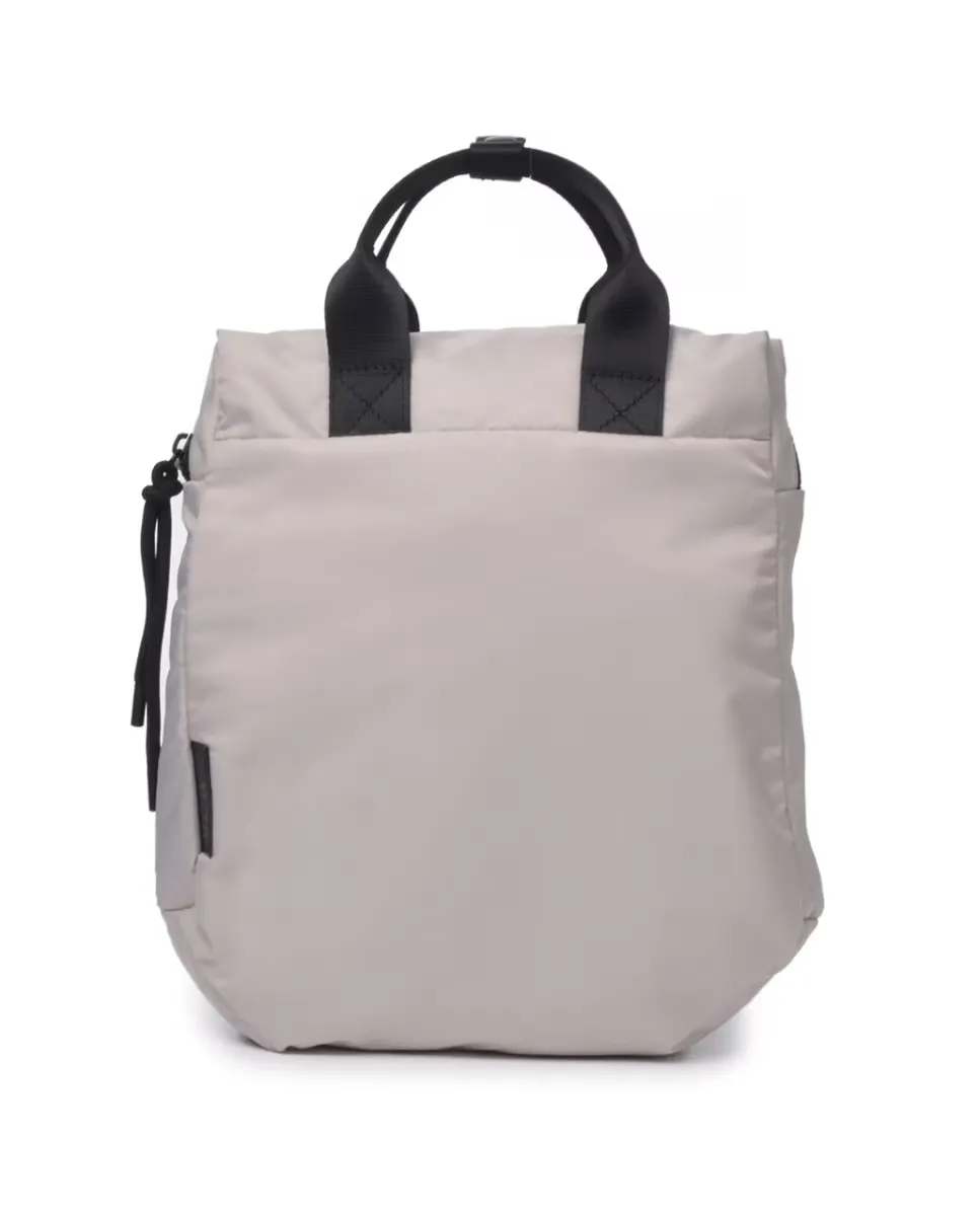 Большой женский рюкзак Puffy цвета льда Kcb, белый
Большой женский рюкзак Puffy цвета льда Kcb, белый