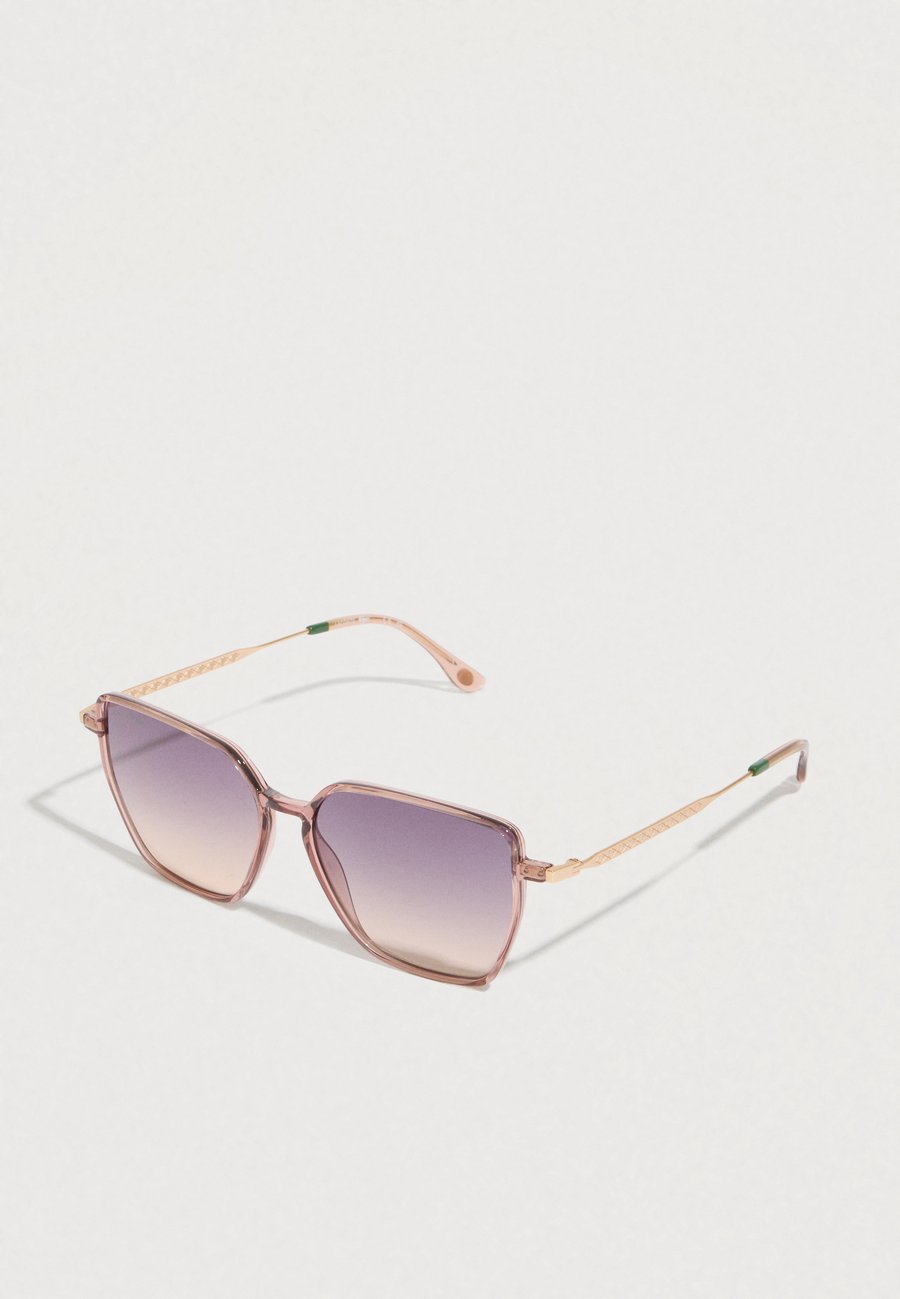 Солнцезащитные очки Lacoste Sunglasses, Transparent Blush/Light Pink
Солнцезащитные очки Lacoste Sunglasses, Transparent Blush/Light Pink