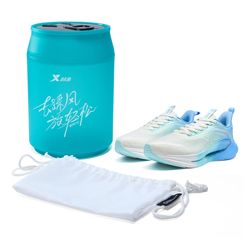 Кроссовки Hydrogen Wind 7.0 для бега для мужчин с низким верхом, цвет белый/исландский синий/морской небесно-голубой Xtep
Кроссовки Hydrogen Wind 7.0 для бега для мужчин с низким верхом, цвет белый/исландский синий/морской небесно-голубой Xtep