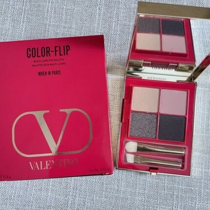Палитра теней для век Color-Flip Multi-Look Eye Palette 0,62 унции - When In Paris Valentino 
Палитра теней для век Color-Flip Multi-Look Eye Palette 0,62 унции - When In Paris Valentino