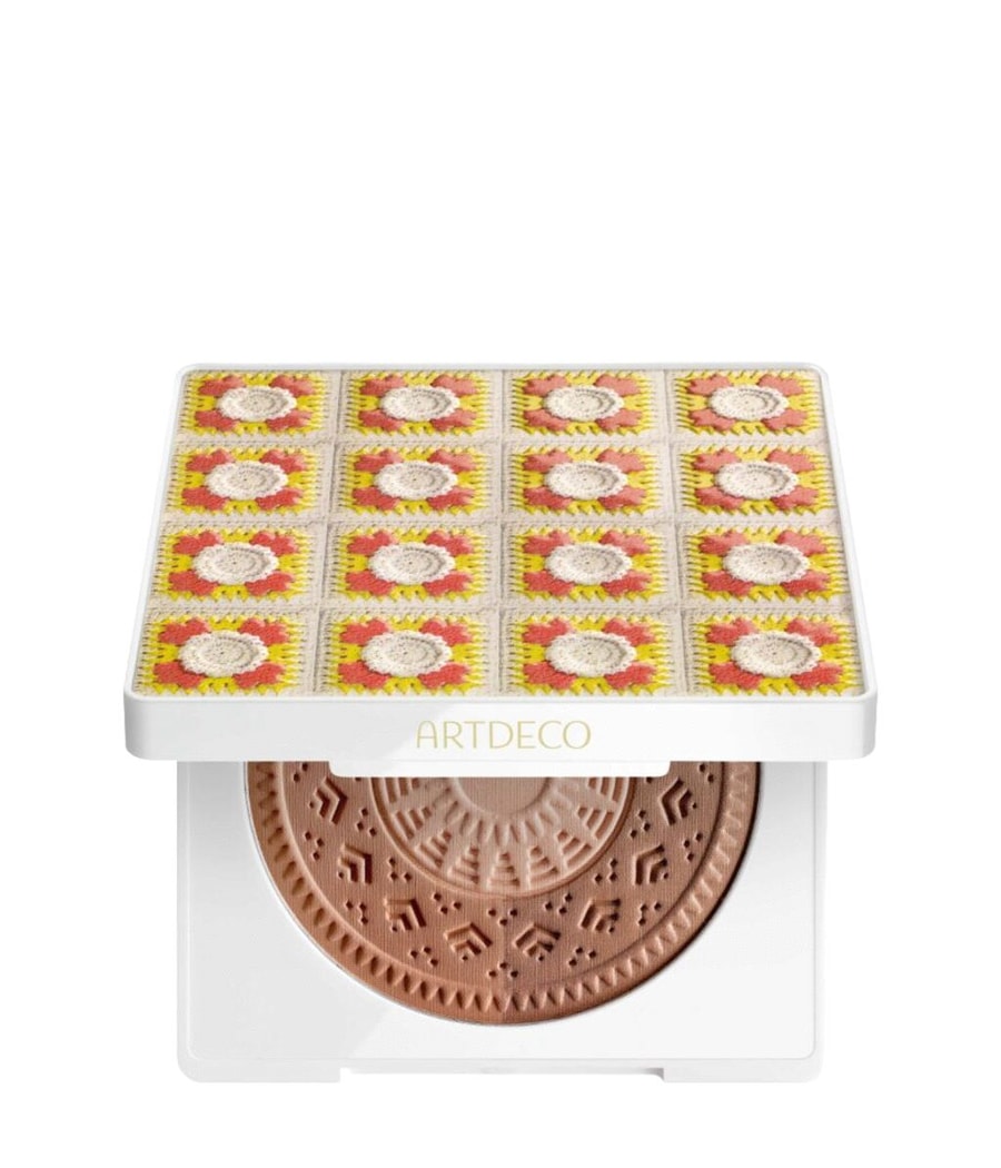 Бронзирующая пудра ARTDECO All Seasons Bronzing Powder, Summer It Piece, 15g
Бронзирующая пудра ARTDECO All Seasons Bronzing Powder, Summer It Piece, 15g