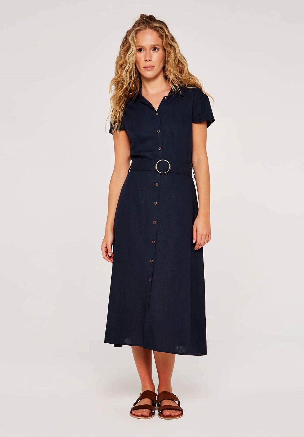 Платье-рубашка Vintage Button Apricot, цвет navy
Платье-рубашка Vintage Button Apricot, цвет navy