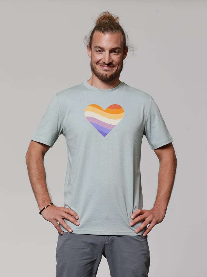 Футболка Радужное сердце с алоэ wat Apparel
Футболка Радужное сердце с алоэ wat Apparel