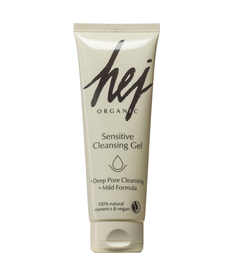 Очищающий гель Hej Organic Sensitive Cleansing Gel, 125 ml
Очищающий гель Hej Organic Sensitive Cleansing Gel, 125 ml