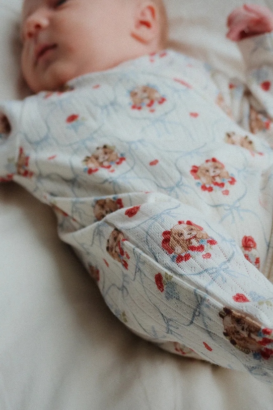 Хлопковый детский комбинезончик MINNIE NEWBORN ONSIE GOTS Konges Sløjd, бежевый
Хлопковый детский комбинезончик MINNIE NEWBORN ONSIE GOTS Konges Sløjd, бежевый