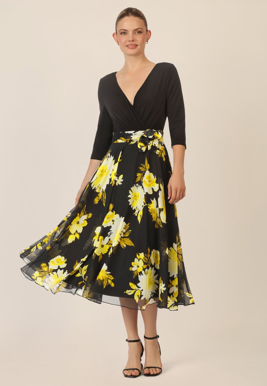 Платье Apart Day dress, Schwarz Multicolor/Black
Платье Apart Day dress, Schwarz Multicolor/Black