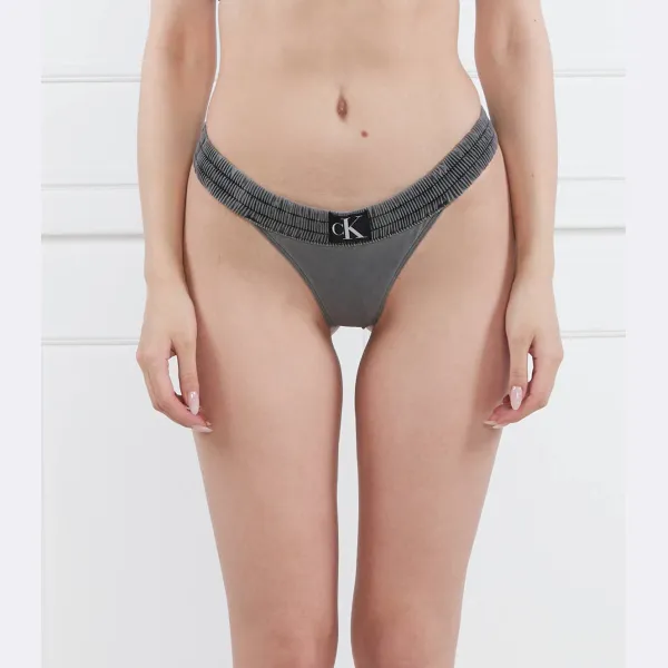 Низ бикини Calvin Klein, серый
Низ бикини Calvin Klein, серый
