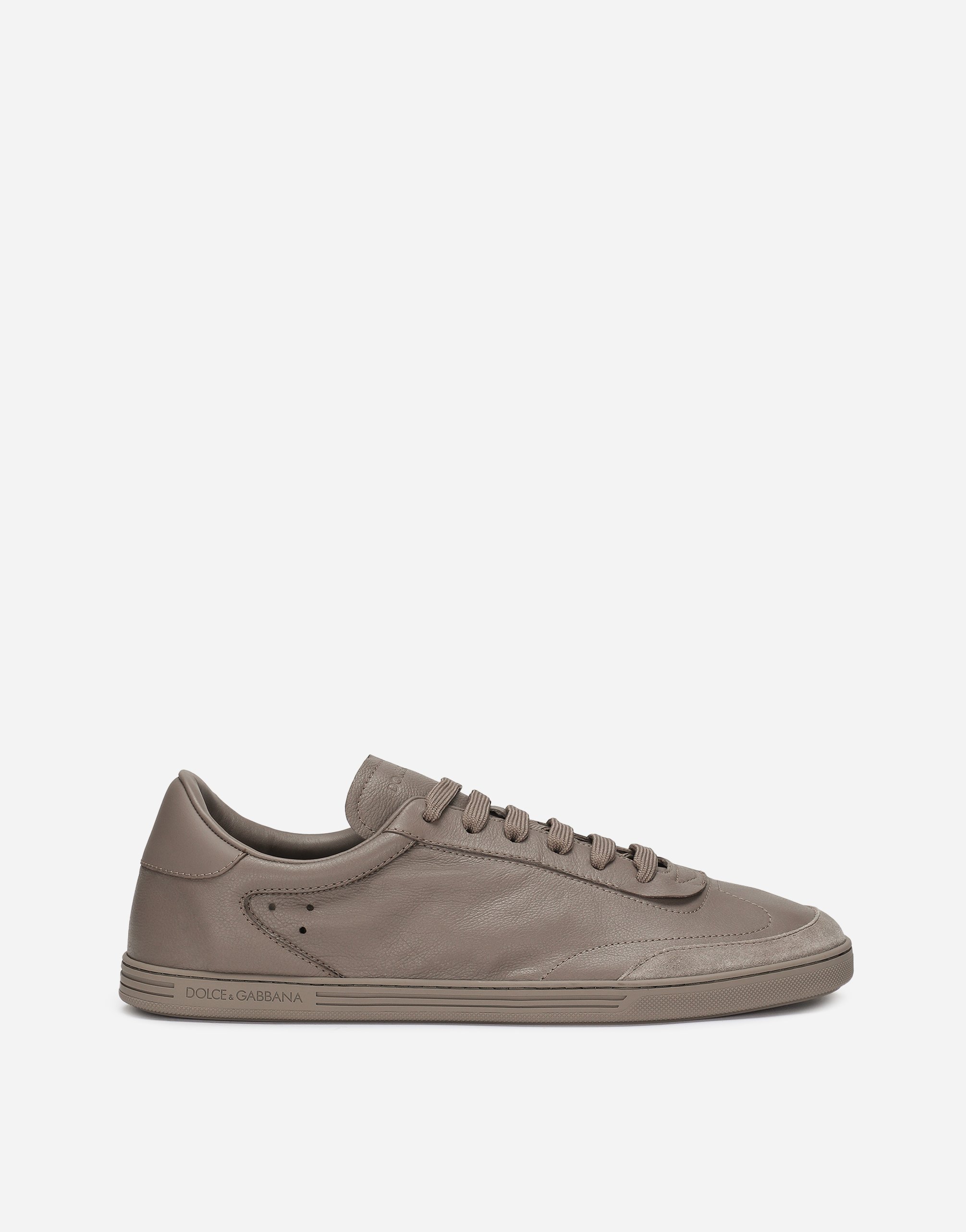 Кроссовки из телячьей кожи saint tropez Dolce & Gabbana, turtle dove (англ. "горлица")
Кроссовки из телячьей кожи saint tropez Dolce & Gabbana, turtle dove (англ. "горлица")