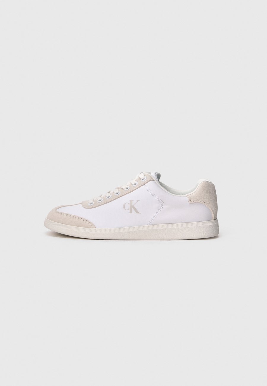 Кроссовки Calvin Klein LOW CUPSOLE LACE UP, Triple Bright White/White
Кроссовки Calvin Klein LOW CUPSOLE LACE UP, Triple Bright White/White