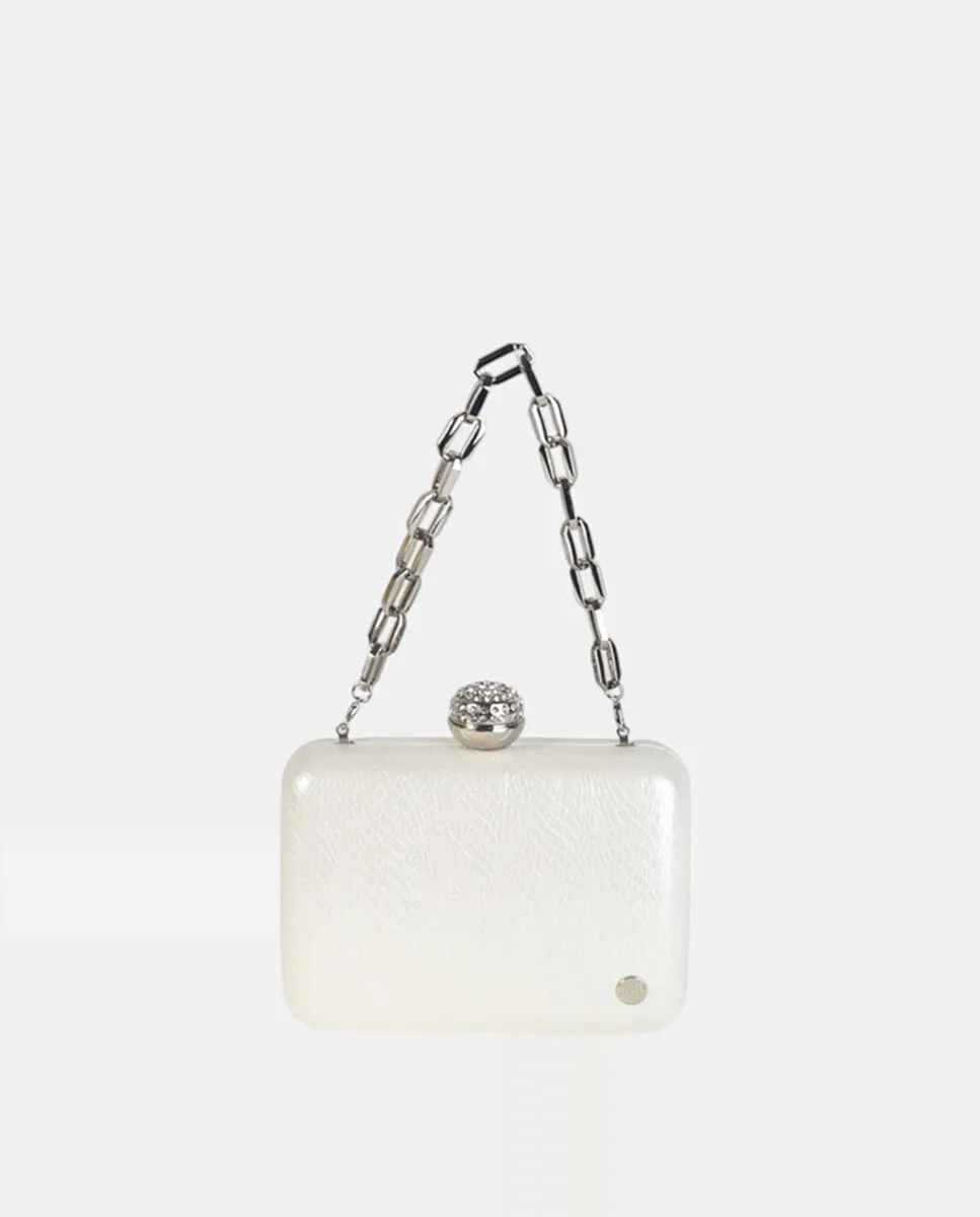 Квадратный клатч с закругленными углами на подкладке из пу питона с гравировкой цвета слоновой кости в одном тоне с перламутровой отделкой Volum, белый
Квадратный клатч с закругленными углами на подкладке из пу питона с гравировкой цвета слоновой кости в одном тоне с перламутровой отделкой Volum, белый