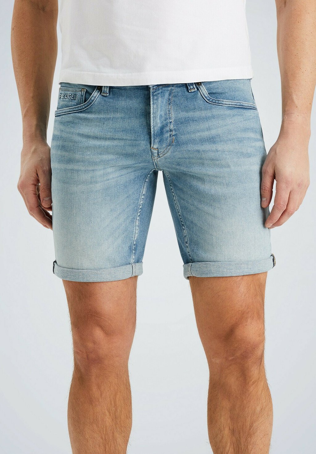 Джинсовые шорты NIGHTFLIGHT PME Legend, цвет Lsb Luxe Soft Black
Джинсовые шорты NIGHTFLIGHT PME Legend, цвет Lsb Luxe Soft Black