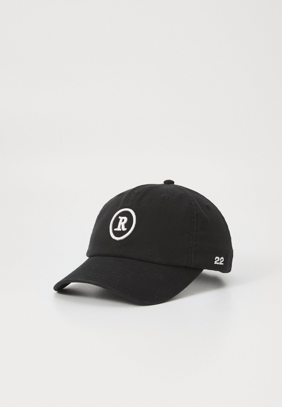 Бейсболка ReCap MONOGRAM R CIRCLE CAP UNISEX, Black
Бейсболка ReCap MONOGRAM R CIRCLE CAP UNISEX, Black