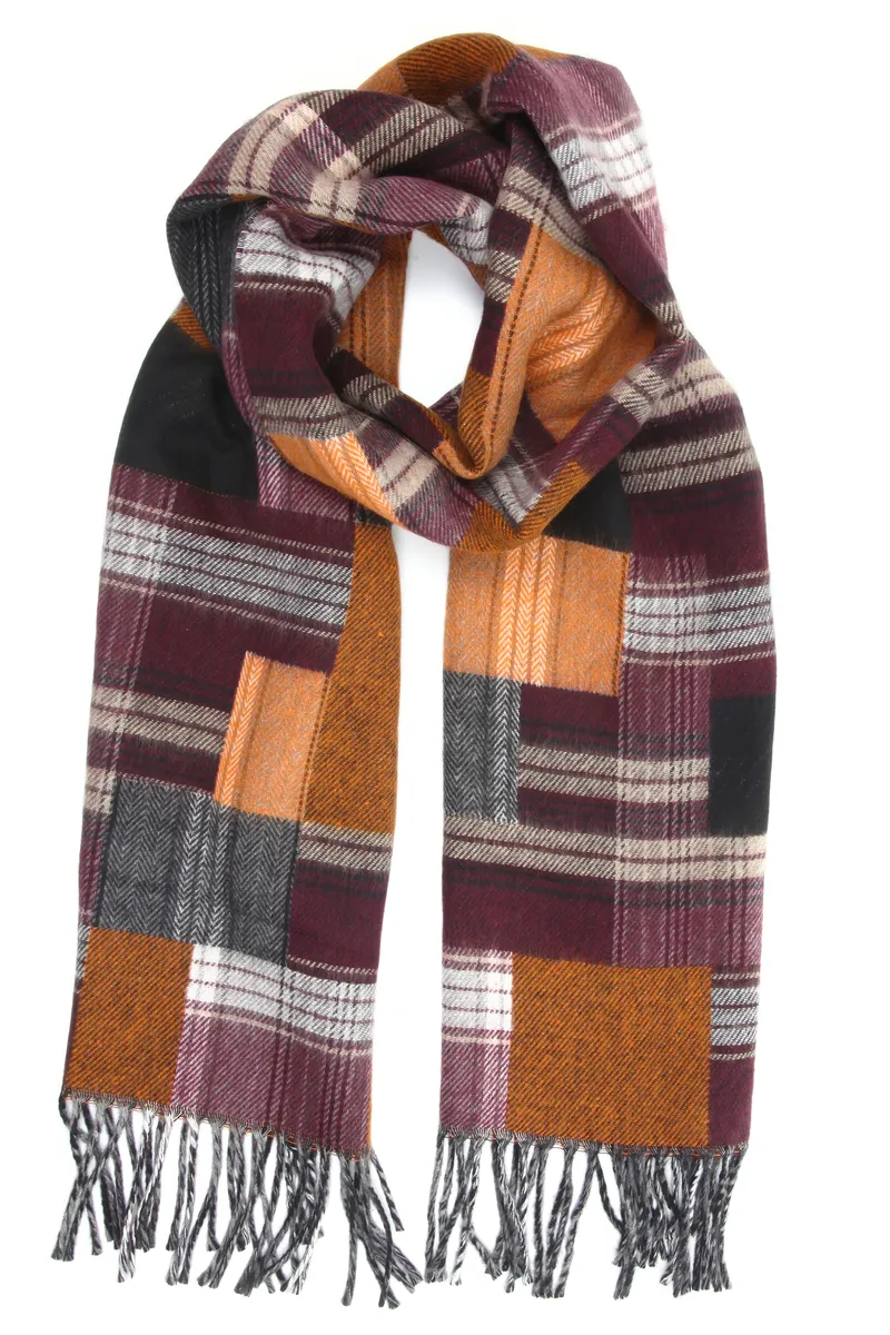 COLLEZIONE ALESSANDRO модный шарф "Claire" в великолепных цветовых сочетаниях, бордовый
COLLEZIONE ALESSANDRO модный шарф "Claire" в великолепных цветовых сочетаниях, бордовый