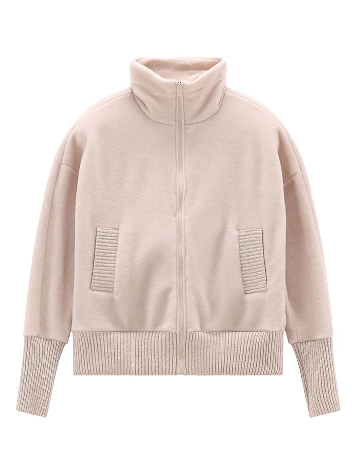 Jeanne Baret Флисовая куртка "Wallis" кремового цвета
Jeanne Baret Флисовая куртка "Wallis" кремового цвета