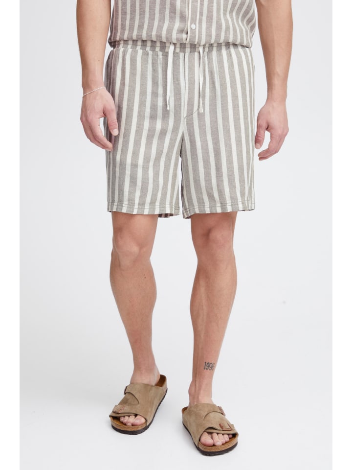 Тканевые шорты !SOLID, зеленый
Тканевые шорты !SOLID, зеленый