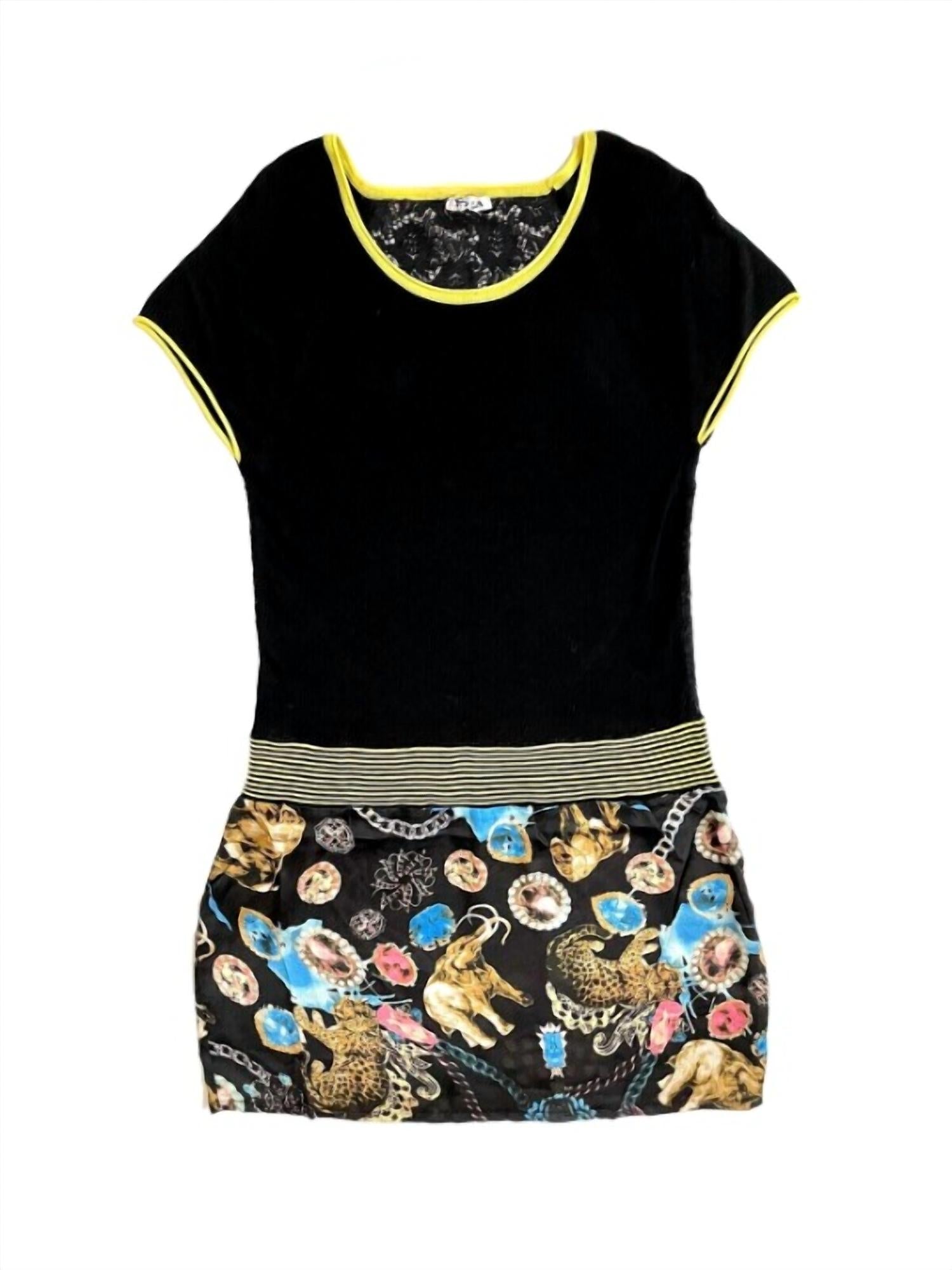 Женское кружевное трикотажное атласное мини-платье с цветочным принтом черного цвета Yuka
Женское кружевное трикотажное атласное мини-платье с цветочным принтом черного цвета Yuka