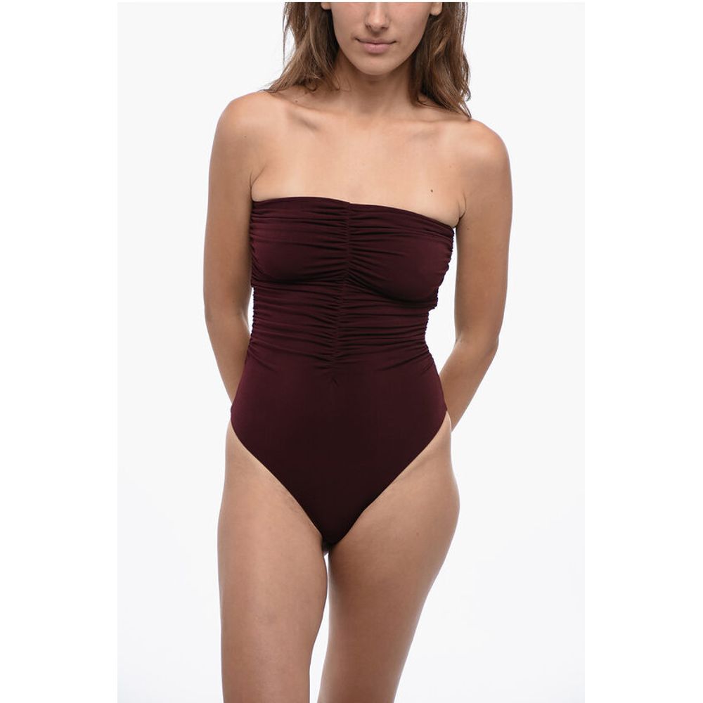 Стеганый поясной боди с драпированными деталями The Andamane, Burgundy
Стеганый поясной боди с драпированными деталями The Andamane, Burgundy