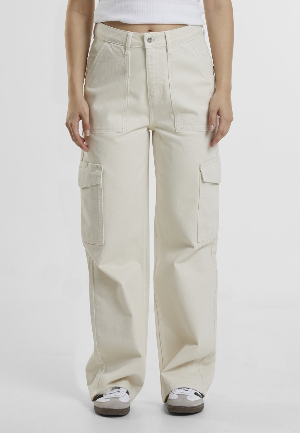 Джинсы свободного кроя LONA 2Y Studios, цвет Beige
Джинсы свободного кроя LONA 2Y Studios, цвет Beige