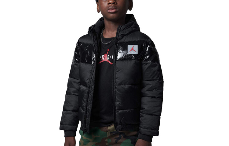 Детская стеганая куртка Jordan, цвет Black
Детская стеганая куртка Jordan, цвет Black