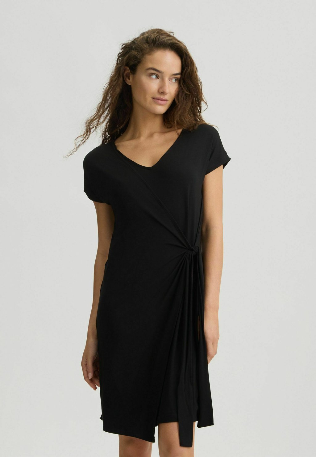 Платье из джерси LIU JO, черный
Платье из джерси LIU JO, черный