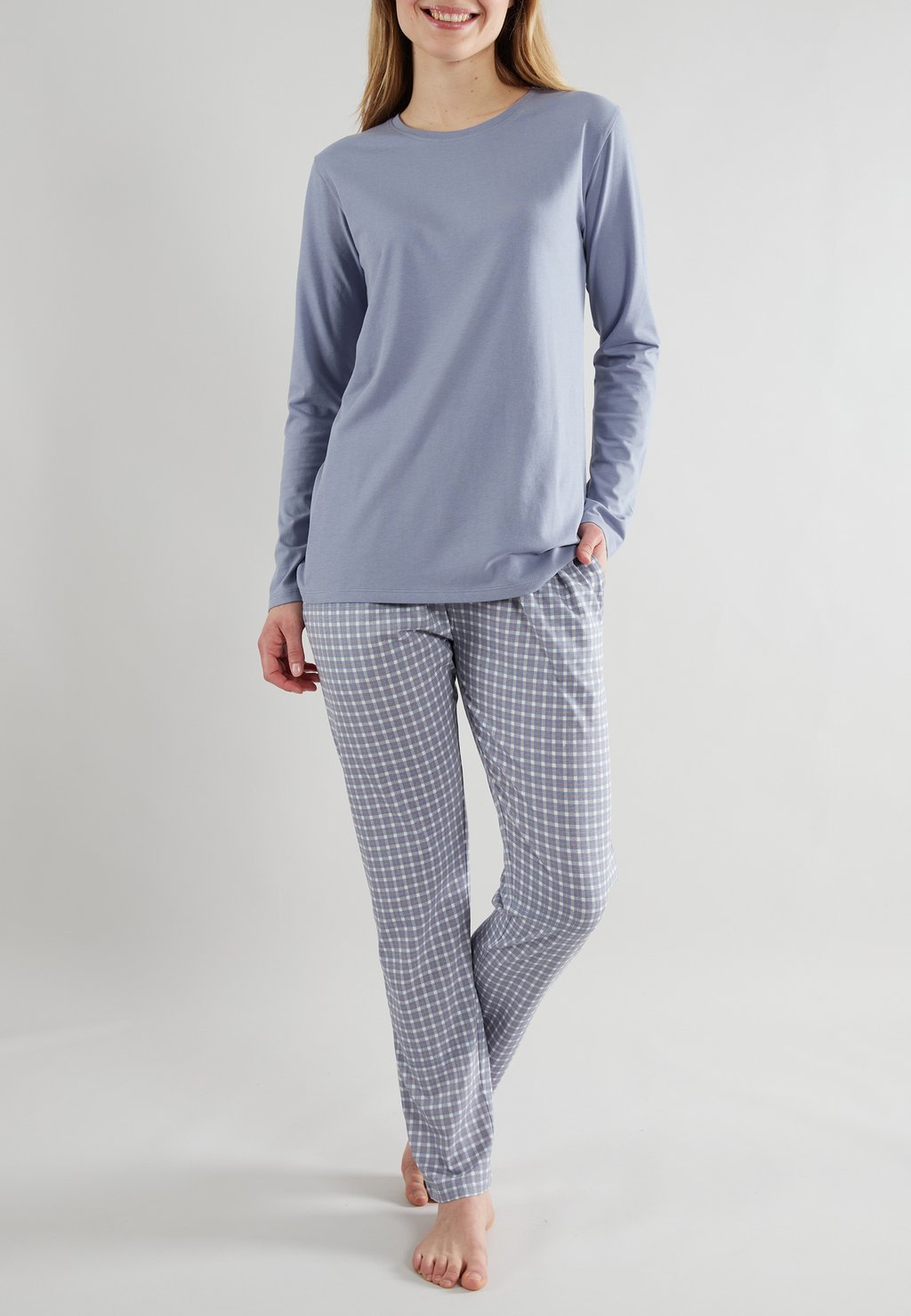 Пижама SET Götzburg, синий
Пижама SET Götzburg, синий