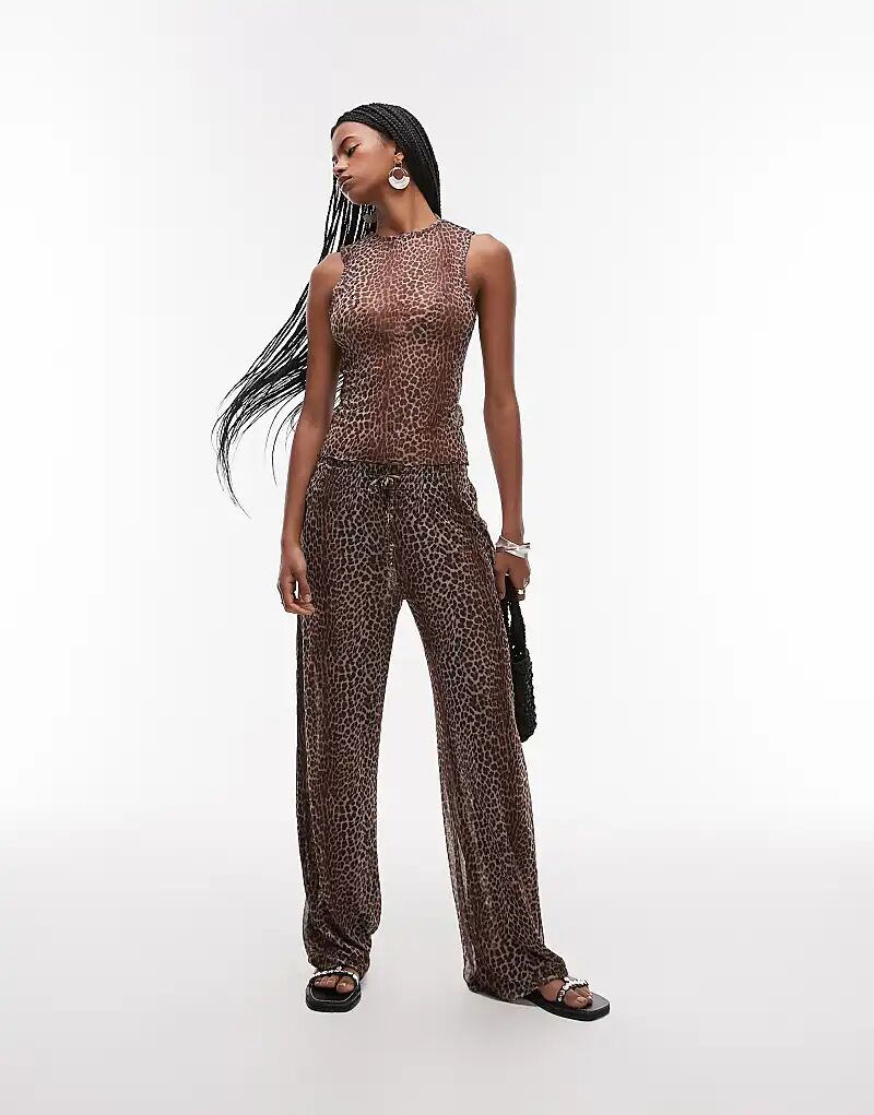 Леопардовые сетчатые брюки It's Now Cool коричневого цвета — часть комплекта It’S Now Cool
Леопардовые сетчатые брюки It's Now Cool коричневого цвета — часть комплекта It’S Now Cool
