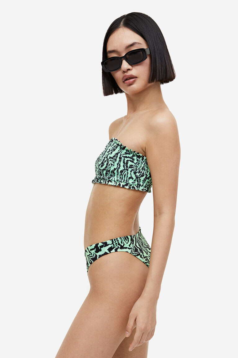 Комплект плавок бикини (2 шт) H&M, зеленый
Комплект плавок бикини (2 шт) H&M, зеленый