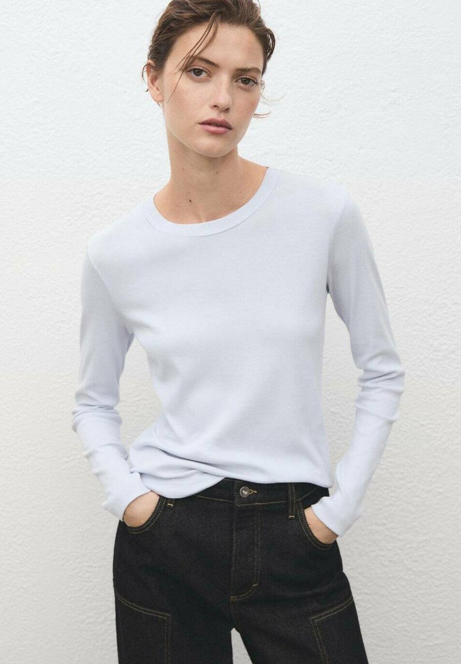 Топ Mango Long sleeved top, Light Blue
Топ Mango Long sleeved top, Light Blue