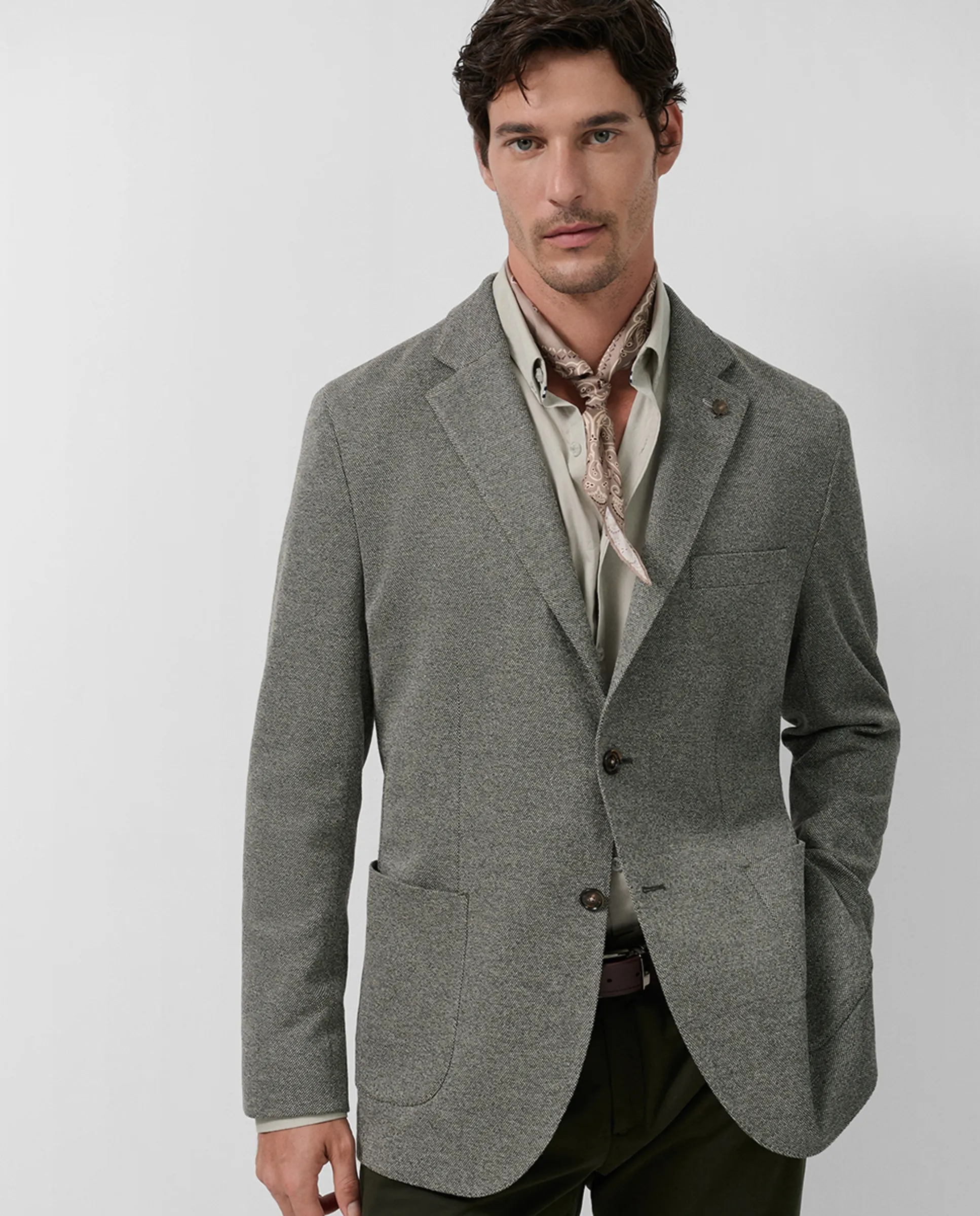 Мужская куртка структура Roberto Verino, темно-серый
Мужская куртка структура Roberto Verino, темно-серый