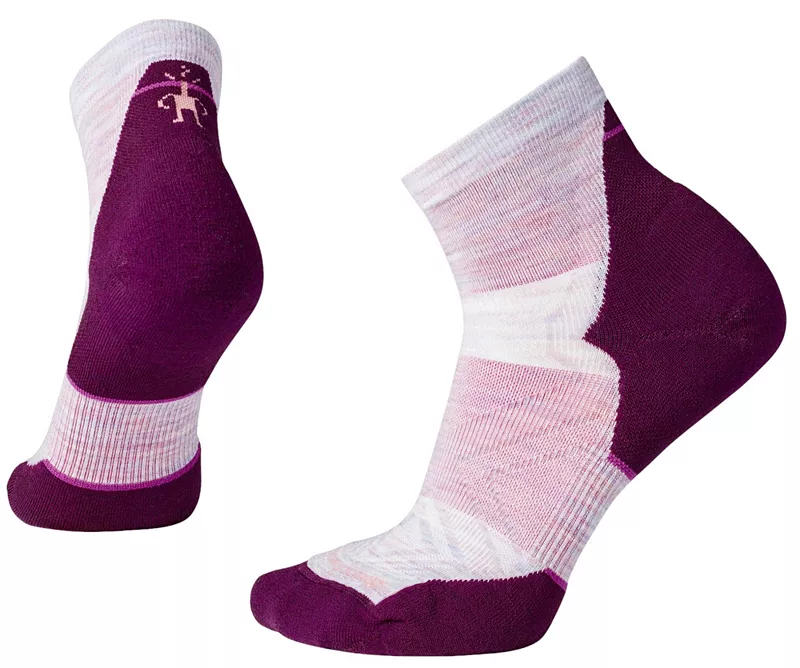 Женские носки Smartwool для бега с мягкой подушечкой до щиколотки, цвет Purple Eclipse
Женские носки Smartwool для бега с мягкой подушечкой до щиколотки, цвет Purple Eclipse
